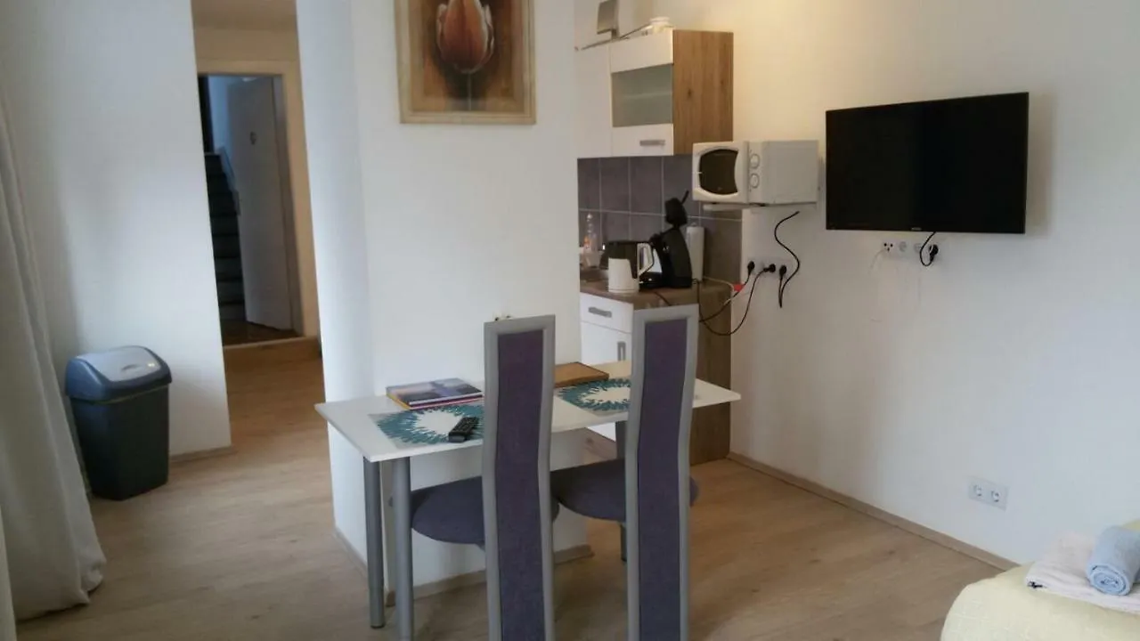 בית אירוח הנובר Room Agency Zentrum גרמניה